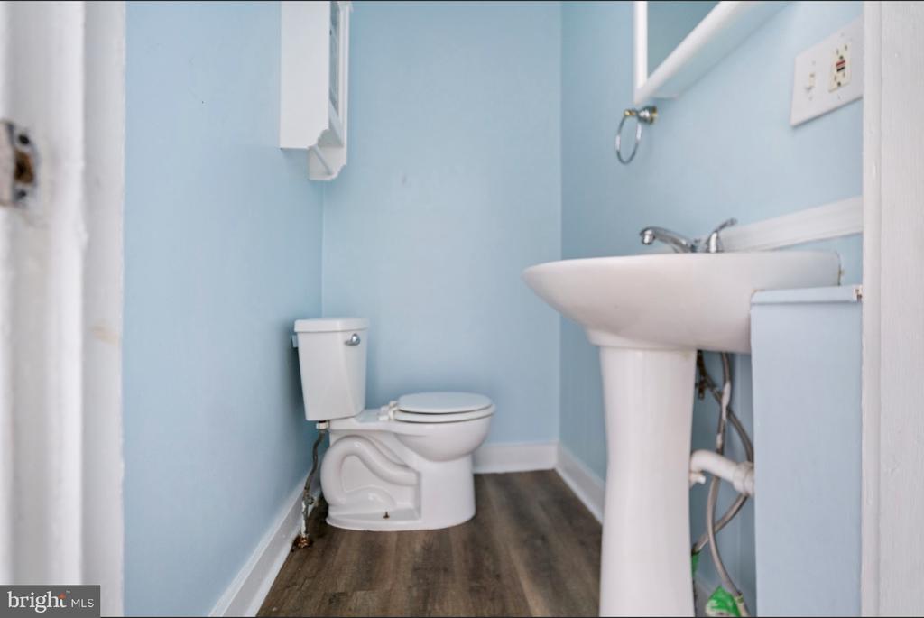 Remodeled 4BR Townhouse – Downtown York, photo 10