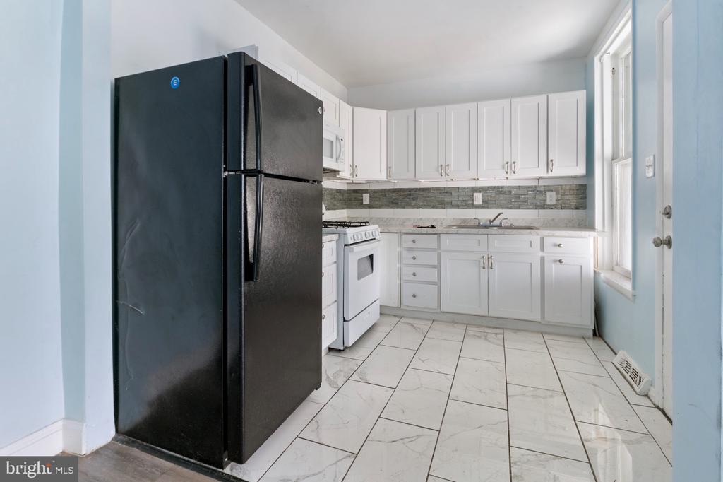 Remodeled 4BR Townhouse – Downtown York, photo 3