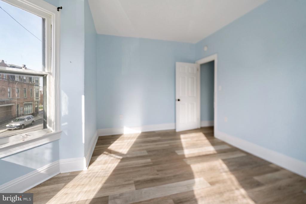 Remodeled 4BR Townhouse – Downtown York, photo 5
